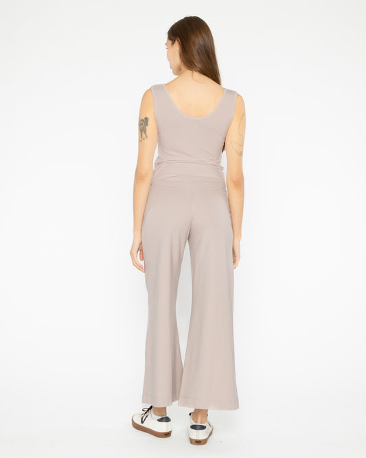 Clay Fitted Scoop Tank