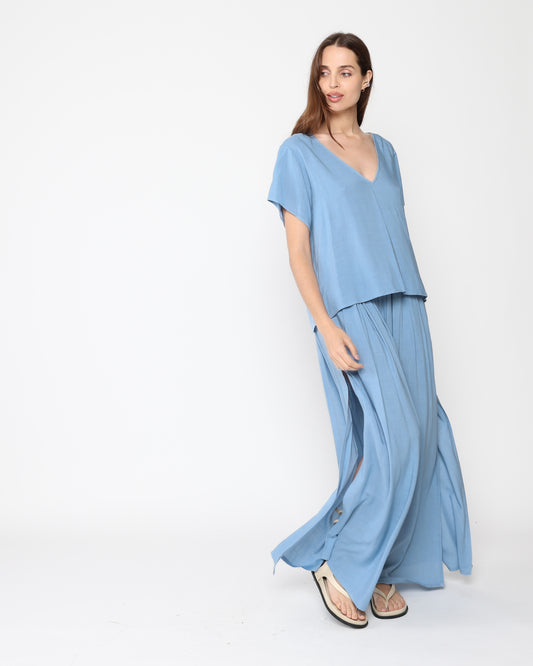 Chambray Linen Blend Everyday V Neck