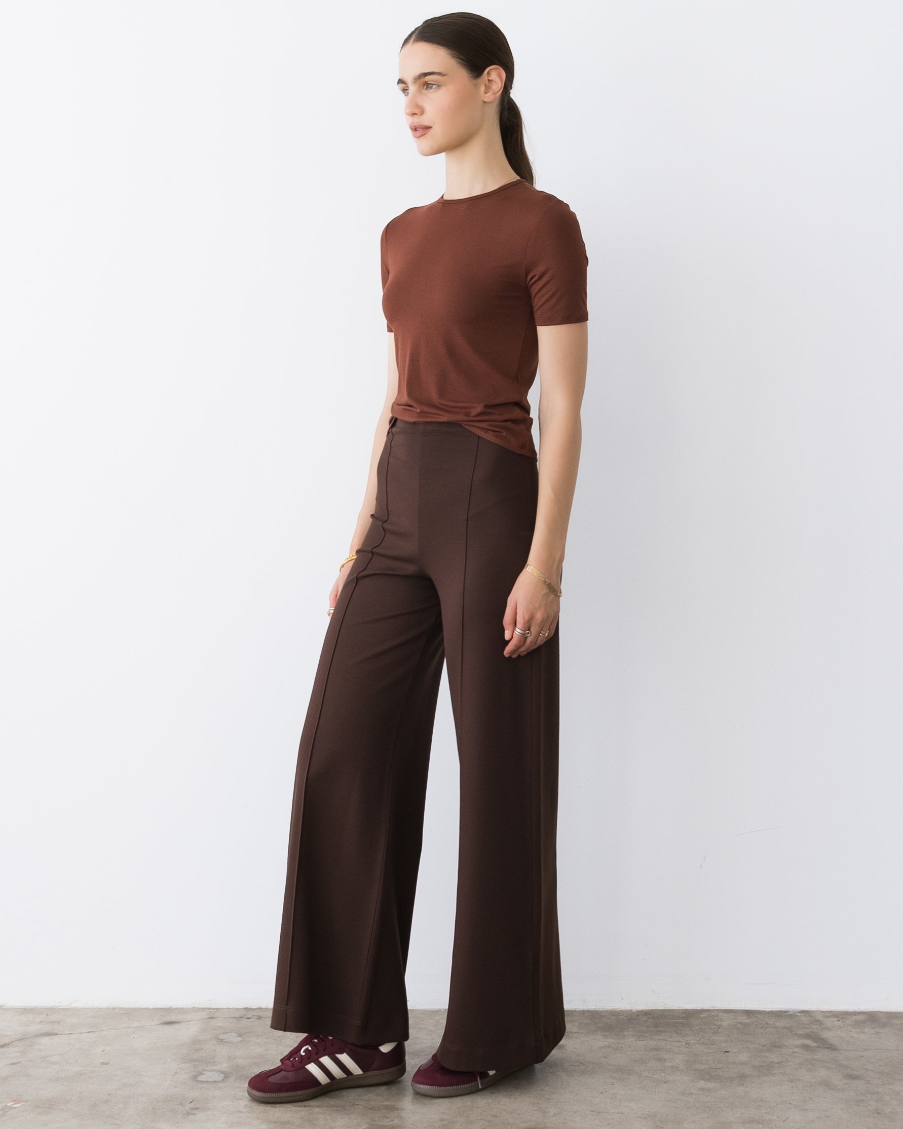 Cocoa Modal Fitted T-Shirt