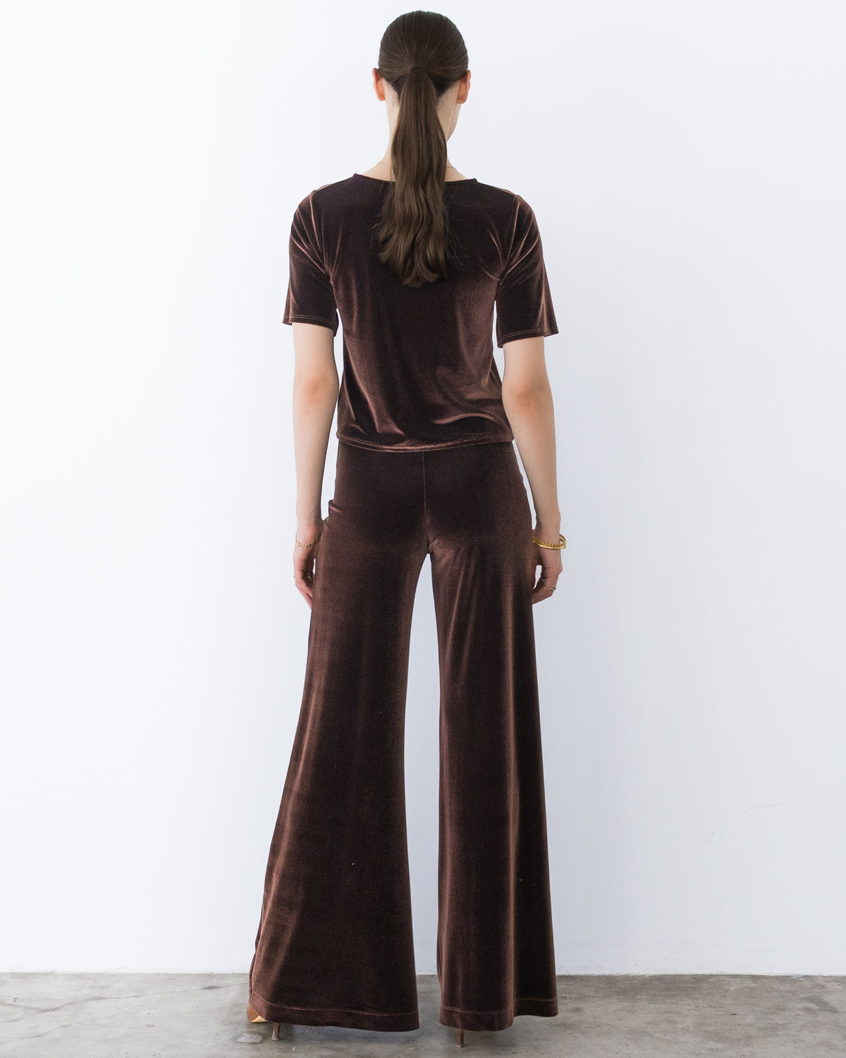 Chocolate Stretch Velvet Extended Short Sleeve Top