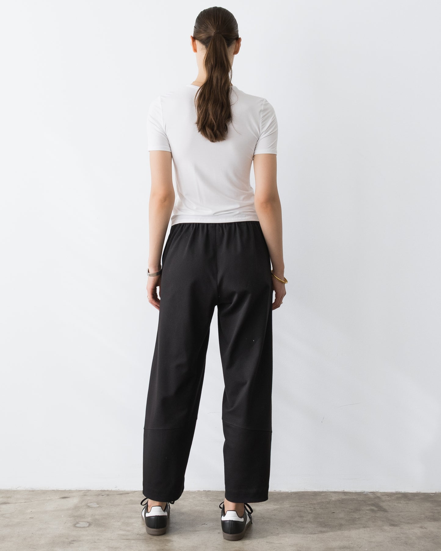 Black Ponte Knit Barrel Pant – view 3