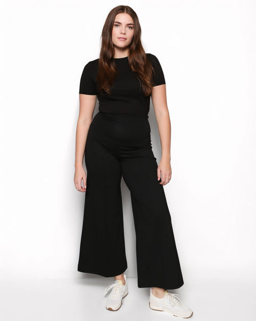 Black Ponte Knit Wide Leg Pant: Cropped