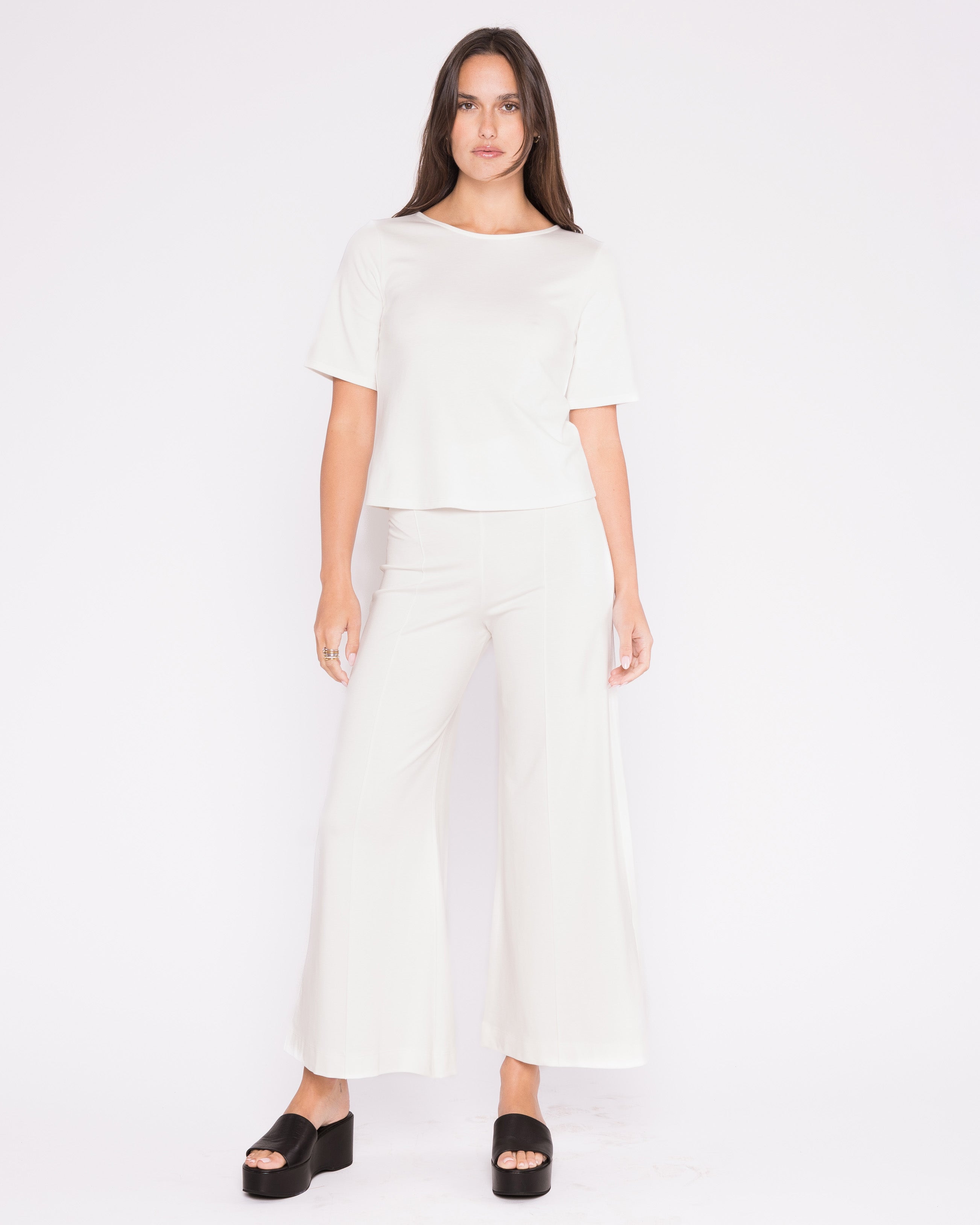 White Ponte Knit Wide Leg Cropped Pants I Ripley Rader 2 S 27.5 White