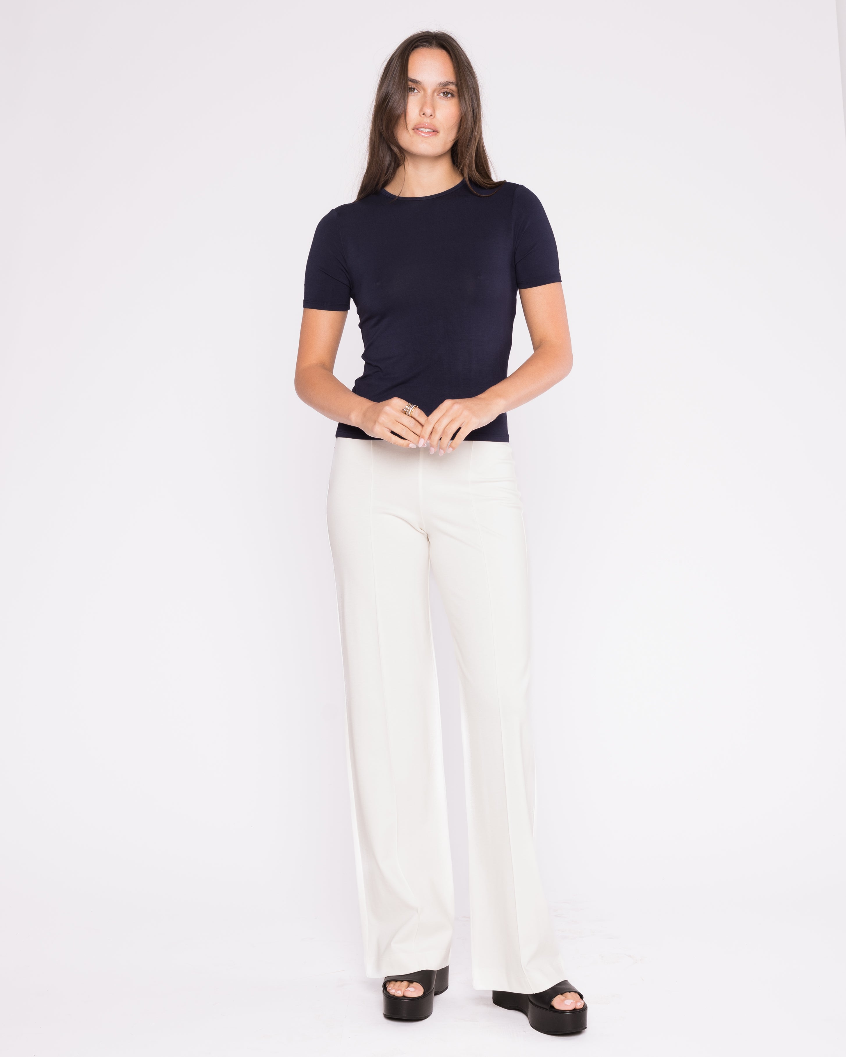 【新品】CARORIE LIGHT PONTE TAPERED PANTS[L] Off-White Ponte Knit Wide Leg Pant | Ripley Rader