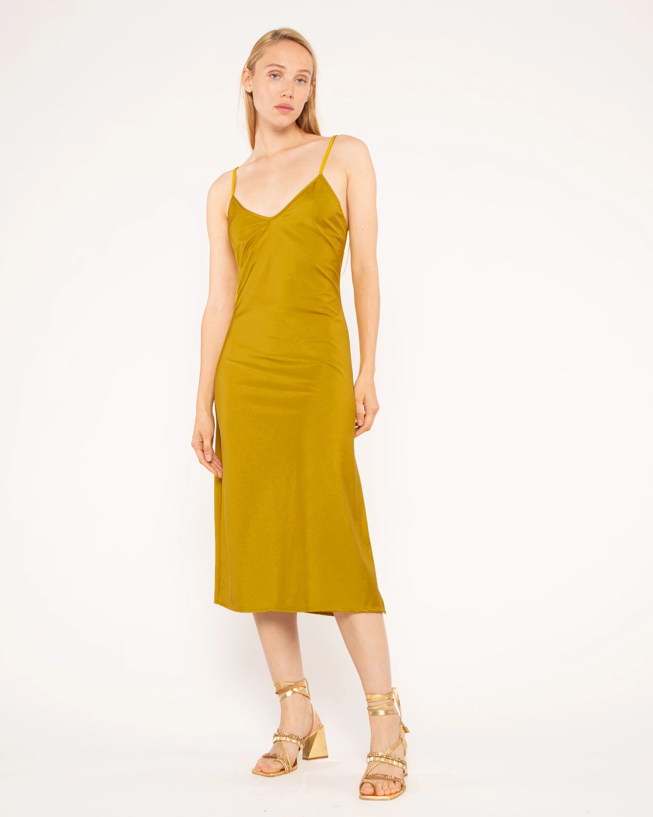 Meandering waist tuck flare dress｜LE'RURE