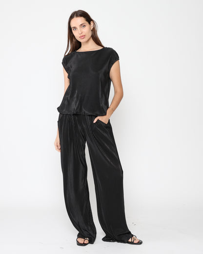 Black Micropleat Lounge Tank