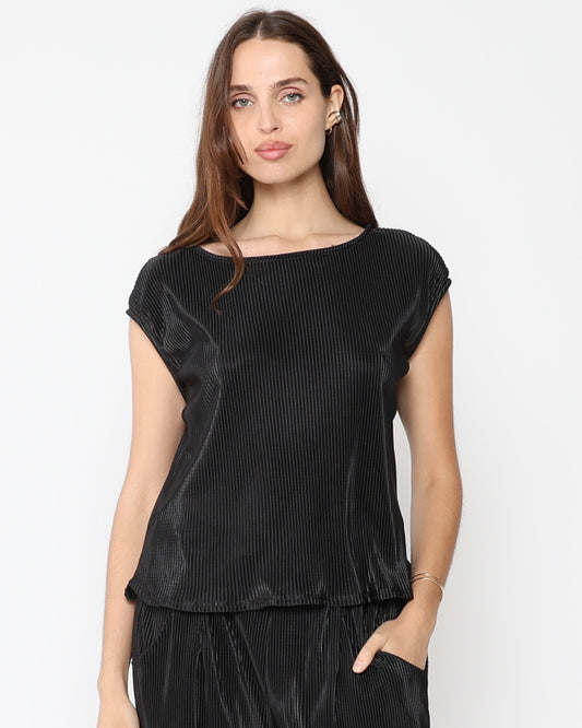 Black Micropleat Lounge Tank