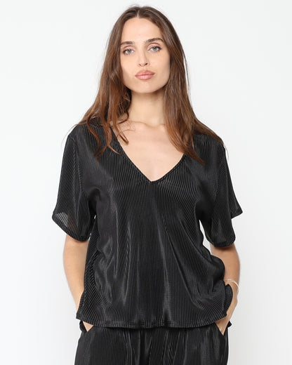 Black Micropleat Everyday V Neck