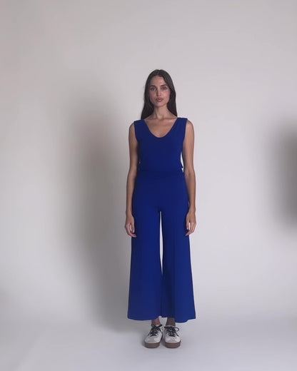 Cobalt Fitted Scoop Tank